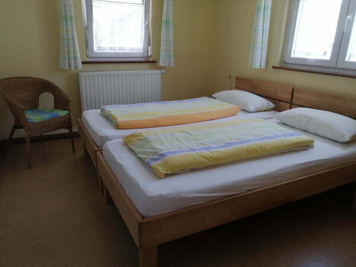 Apartment & Zimmer Familie Trescher Tübingen Екстериор снимка