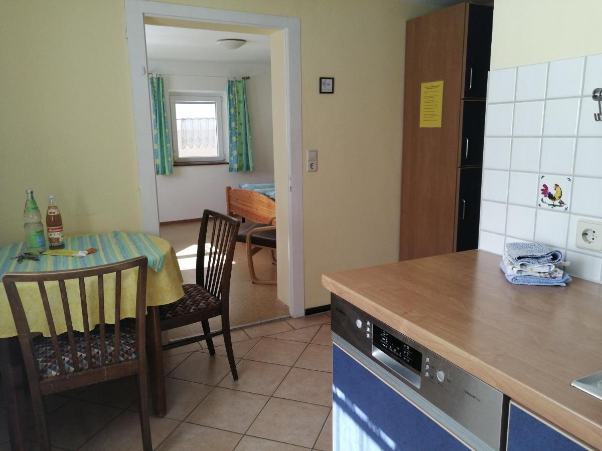 Apartment & Zimmer Familie Trescher Tübingen Екстериор снимка